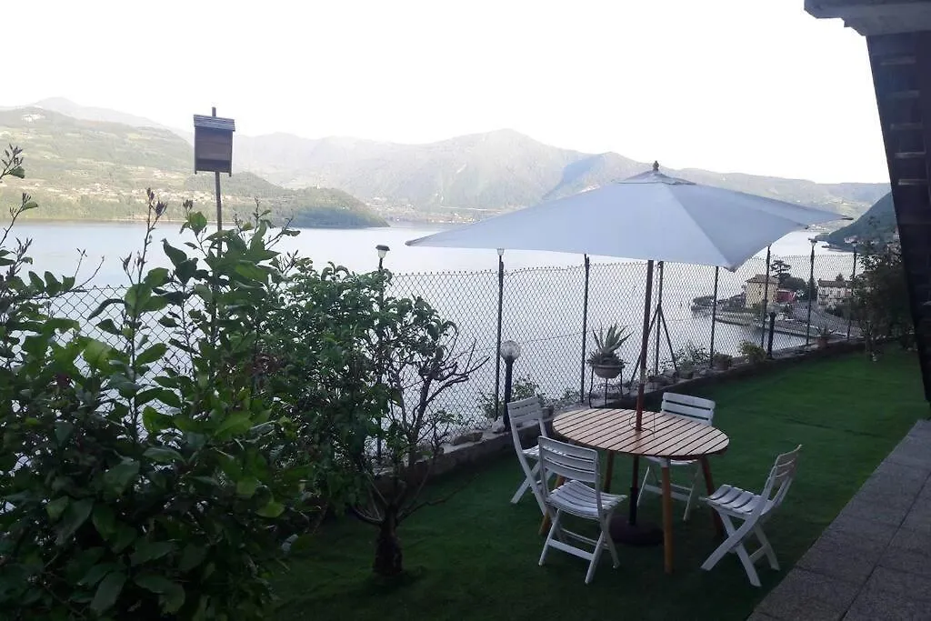 Apartment Appartamento Sul Lago D'Iseo Tavernola Bergamasca